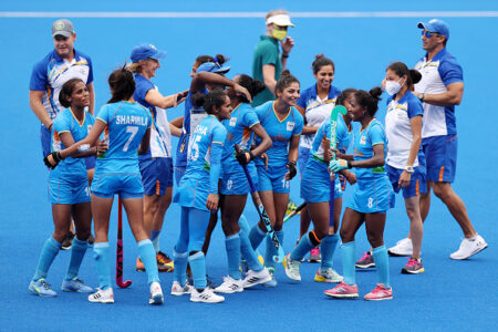 indian-women-hockey-450x300 Homepage Hindi