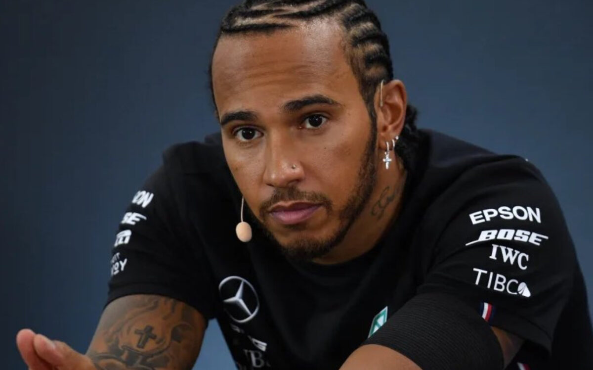 Lewis Hamilton is expected to extend his contract with Mercedes according to Toto Wolff