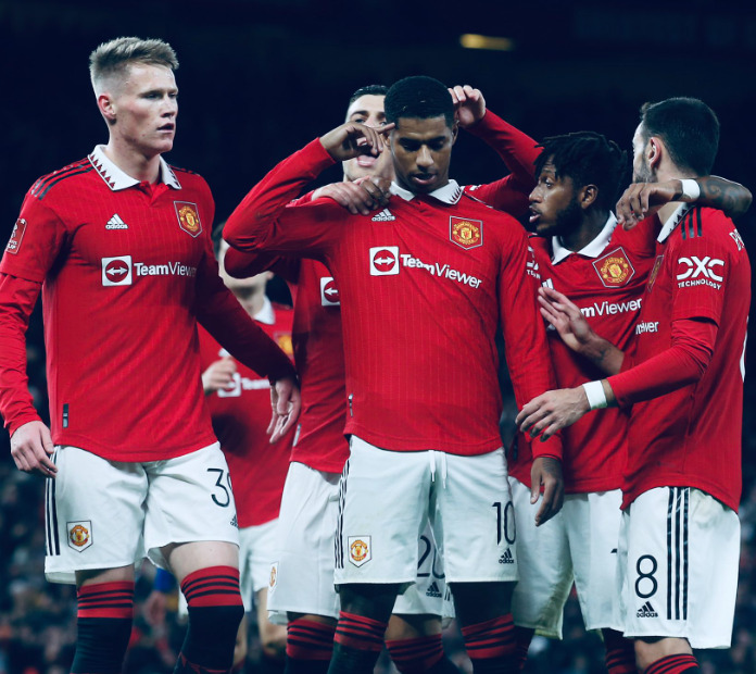 Manchester United defeated Everton 3-1 in the FA Cup