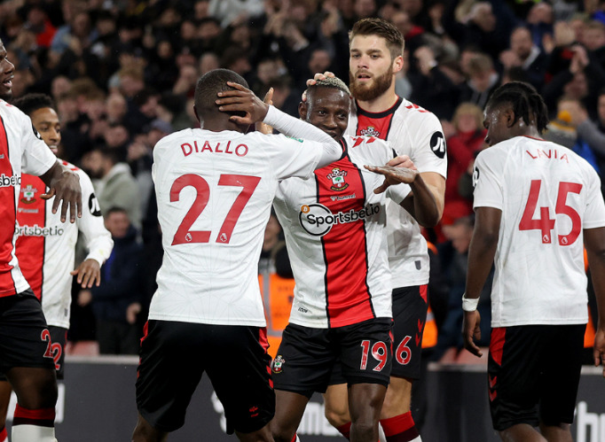 Southampton defeated Manchester City 2-0 in the Carabao Cup