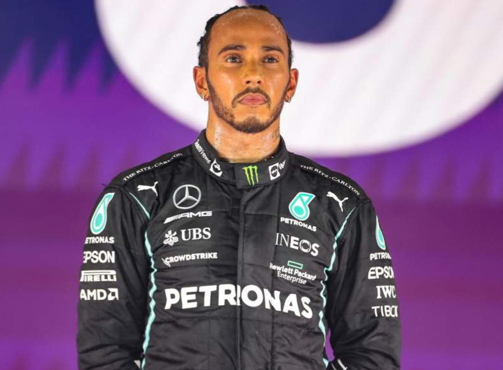 Lewis Hamilton doesn't intend to leave Mercedes despite poor performances