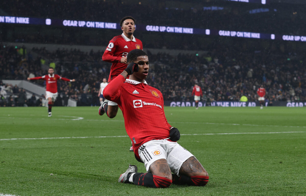 Manchester United drew 2-2 against Tottenham in the Premier League