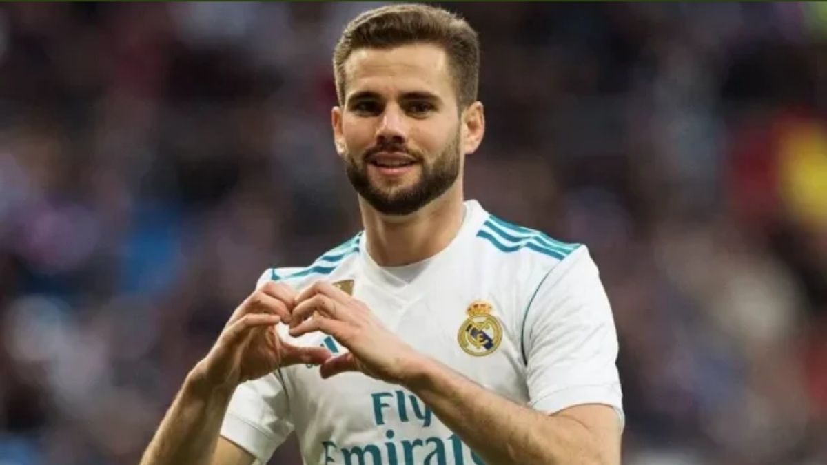 Real Madrid star defender shared an emotional moment as exiting the club