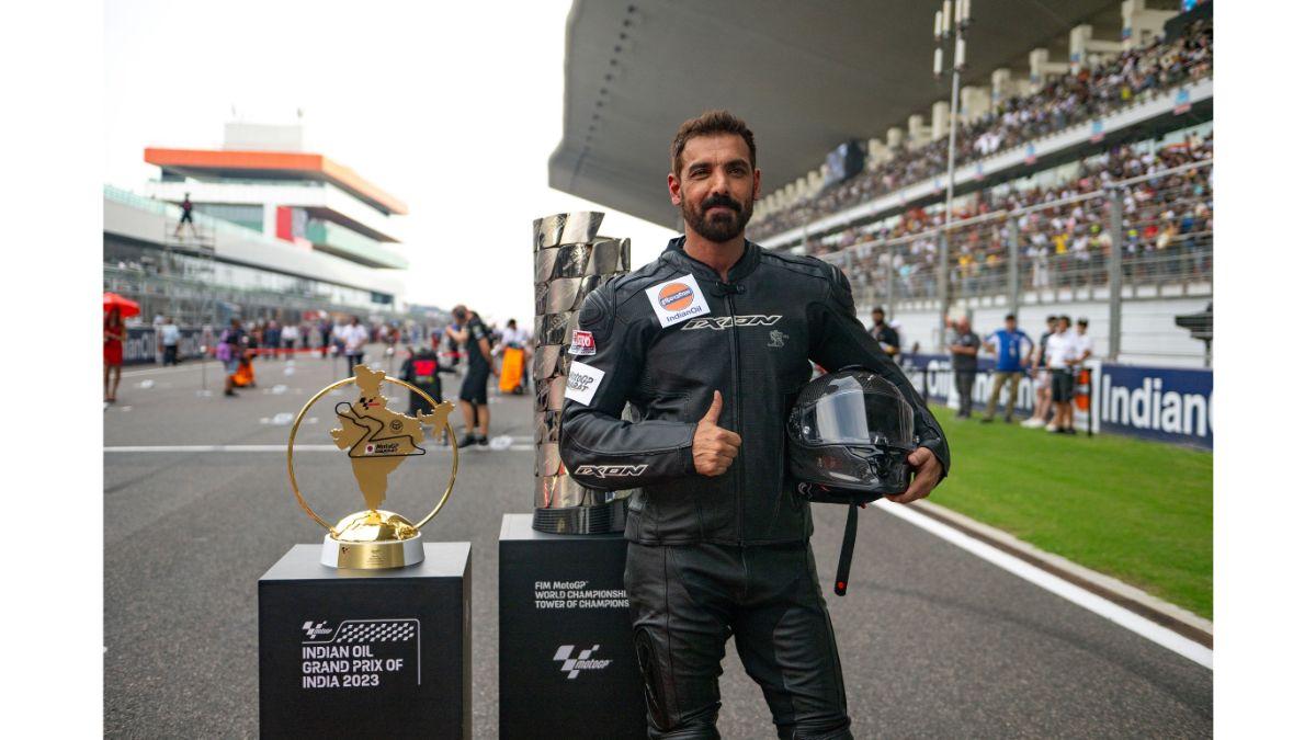 Dynamic Bollywood Duo Ranveer Singh and John Abraham dazzle at the Inaugural IndianOil Grand Prix of India; feel the adrenaline rush of first ever racing spectacle