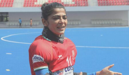 hockey-hi--indian-captain-savita-to-the-goalkeeper-of-the-year-for-the-third-consecutive-time--1700470827-450x262 Homepage Hindi