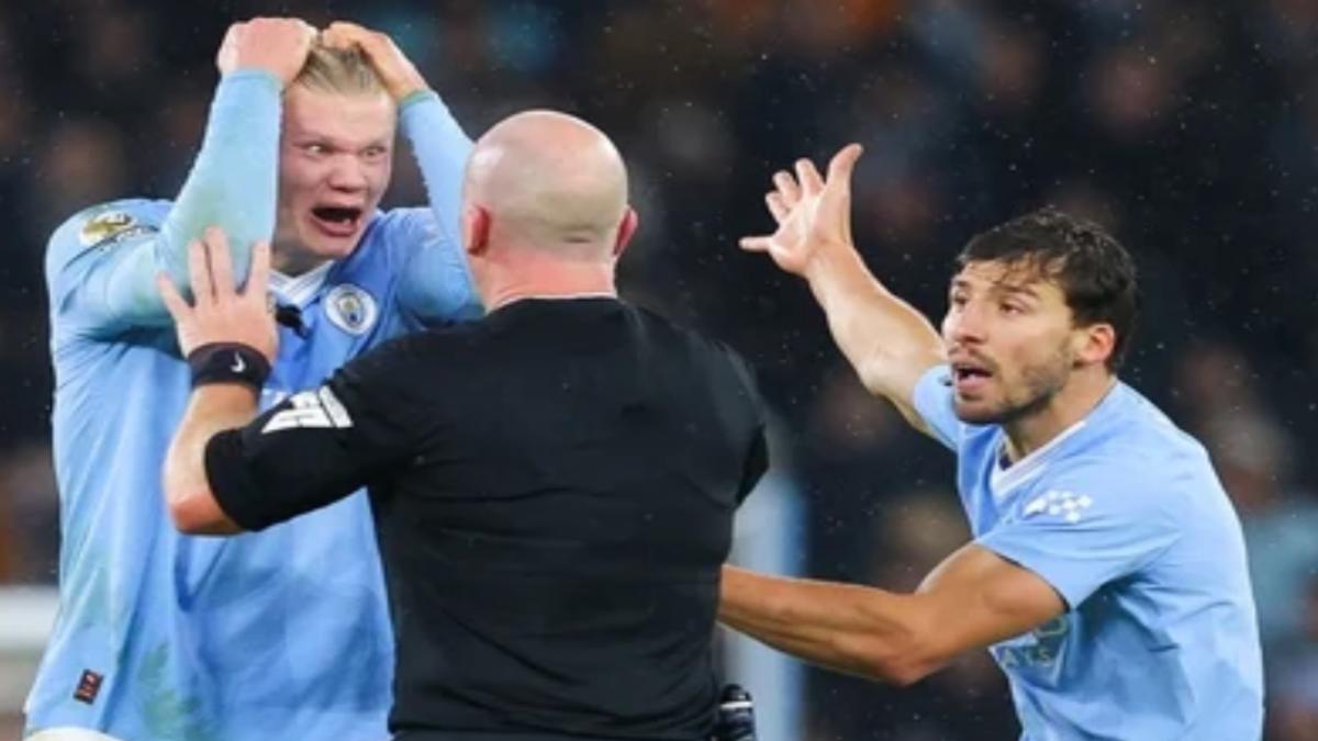 Erling Haaland strongly criticizes referee Simon Hooper for a contentious late decision