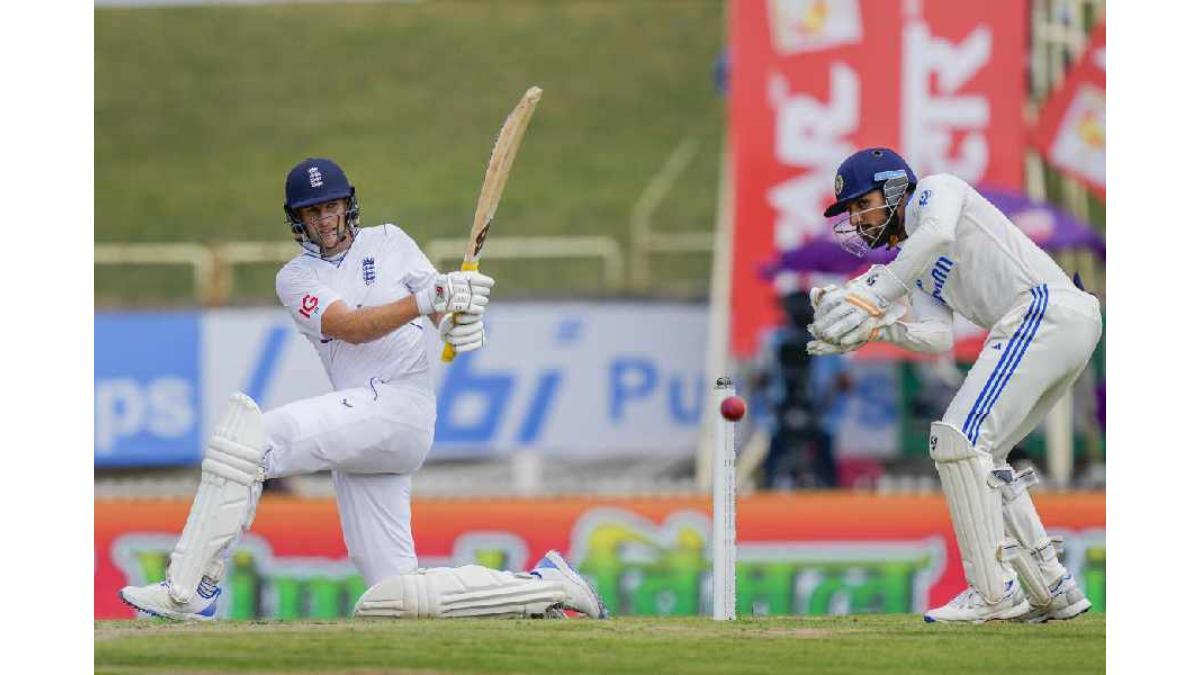Fourth Test: England reach 198-5 at tea on day 1