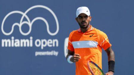 Sumit_Nagal_at_Miami_Open__March_2024__Twitter_handle-450x253 ताज़ा खबर