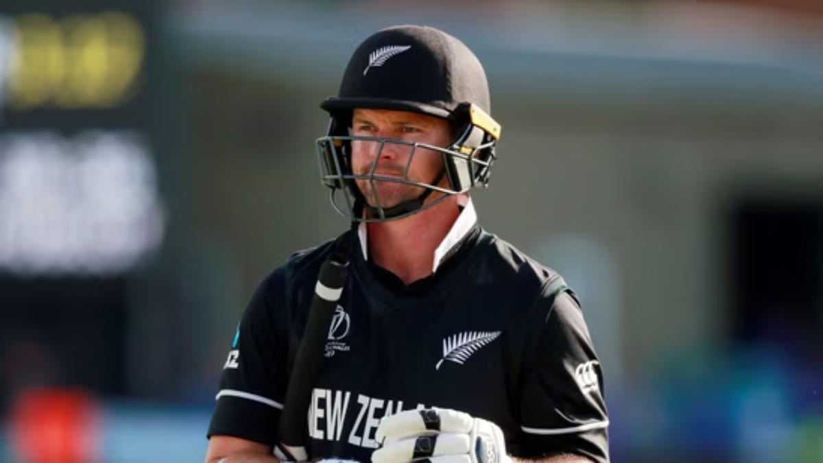 Colin Munro retires from international cricket