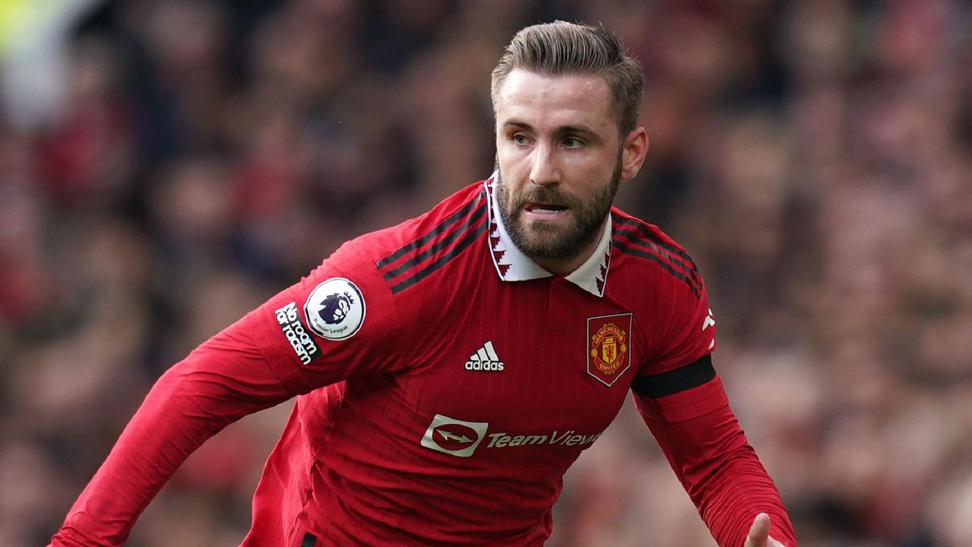 Manchester United monitoring former player as Luke Shaw stays out