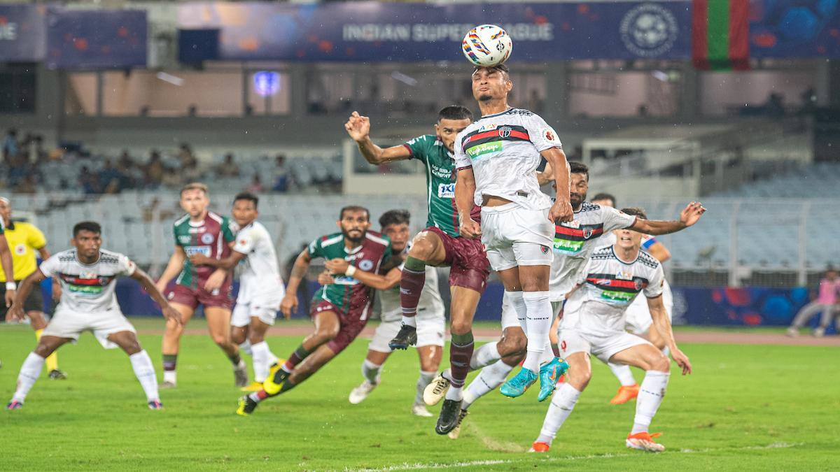 A five goal thriller sees Mohun Bagan Super Giant edge past NorthEast United FC