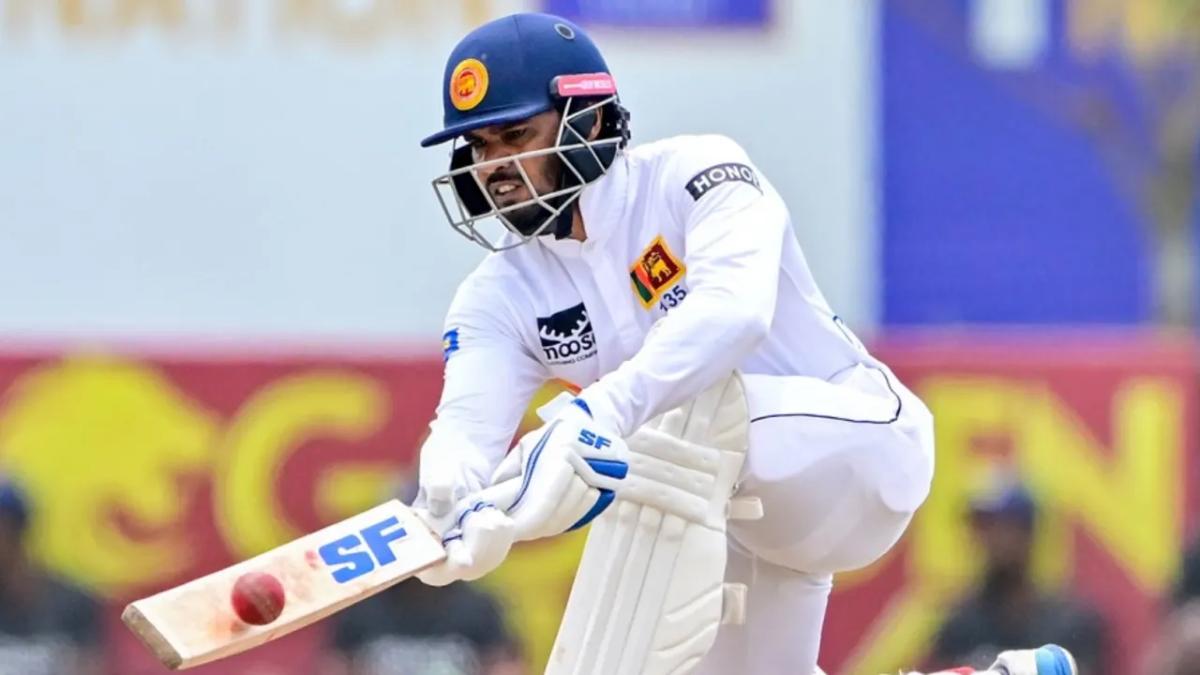 Dhananjaya de Silva Bets on Pace for Second Test Against Bangladesh